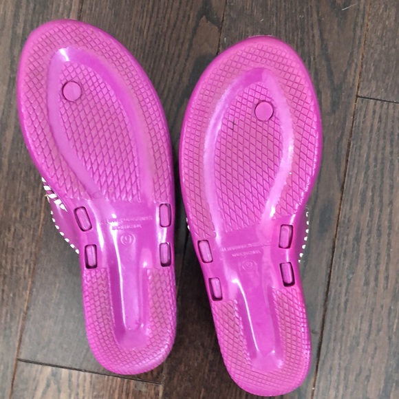 Madden Girl Jelly flip flops - Picture 2 of 4